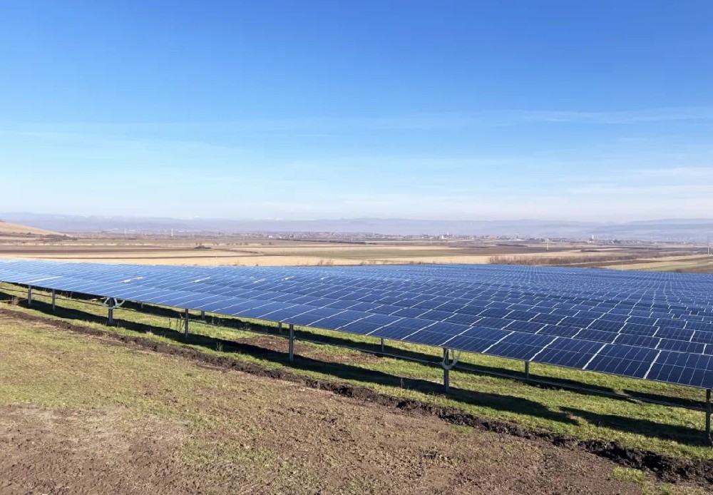 追光同行路，歐洲新里程 | 上能電氣助力羅馬尼亞Glodeni光伏電站順利并網(wǎng)